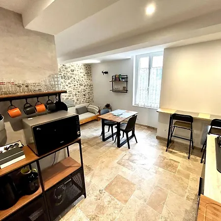 アパート Mit Kamin By Interhome